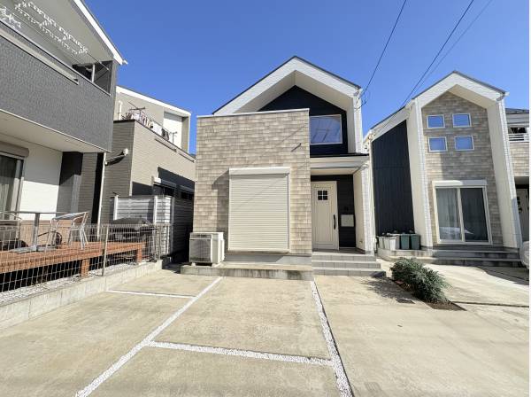 神奈川県藤沢市片瀬５丁目の中古戸建