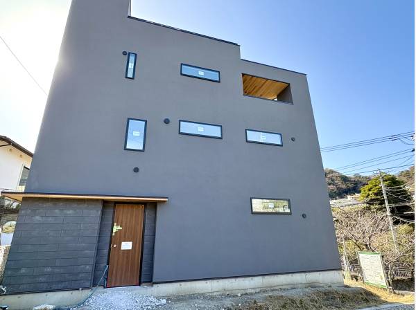 神奈川県三浦郡葉山町堀内の新築戸建