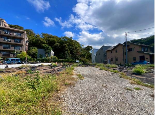 神奈川県三浦郡葉山町長柄の土地