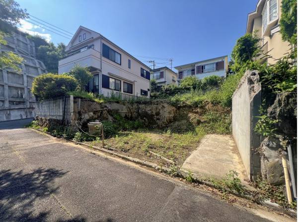 神奈川県鎌倉市津西２丁目の土地