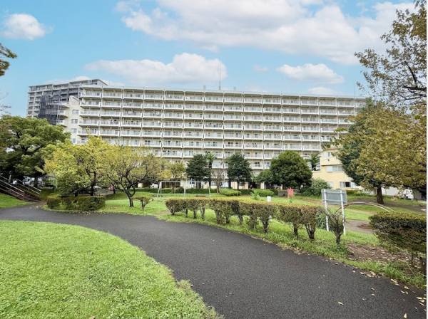 神奈川県藤沢市鵠沼東のマンション
