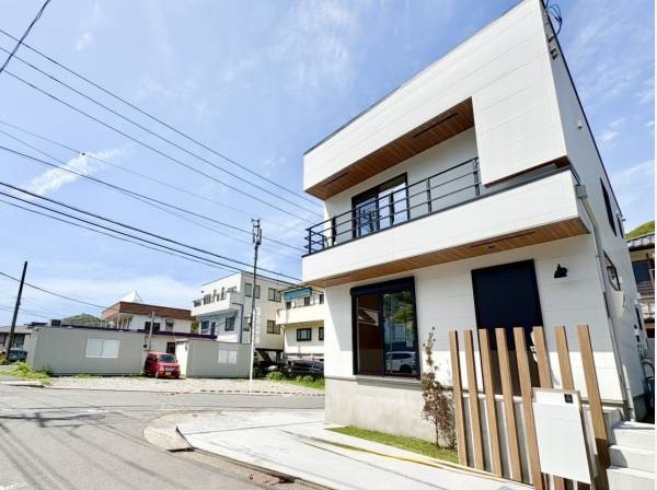 神奈川県三浦郡葉山町一色の新築戸建