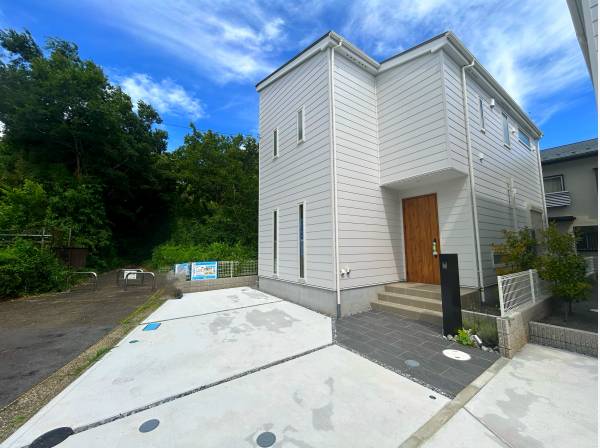 神奈川県茅ヶ崎市松風台の新築戸建