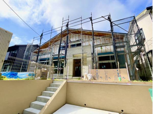 神奈川県鎌倉市梶原３丁目の新築戸建