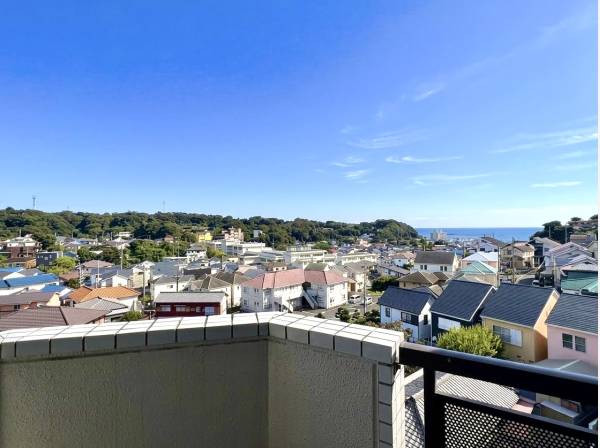 神奈川県横須賀市秋谷１丁目のマンション