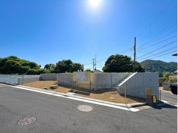 神奈川県三浦郡葉山町一色の土地