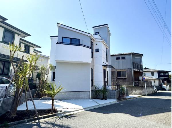 神奈川県鎌倉市七里ガ浜２丁目の新築戸建