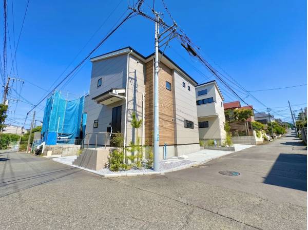 神奈川県藤沢市辻堂太平台１丁目の新築戸建