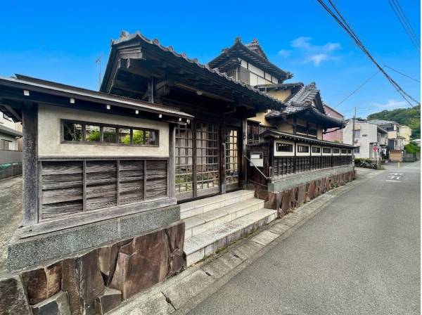 神奈川県中郡二宮町二宮の中古戸建