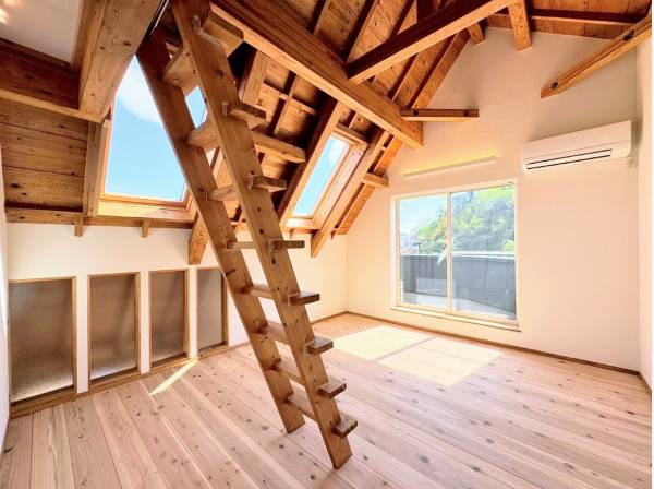 神奈川県逗子市桜山５丁目の中古戸建