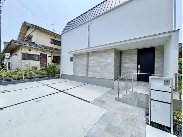 神奈川県藤沢市片瀬山３丁目の新築戸建