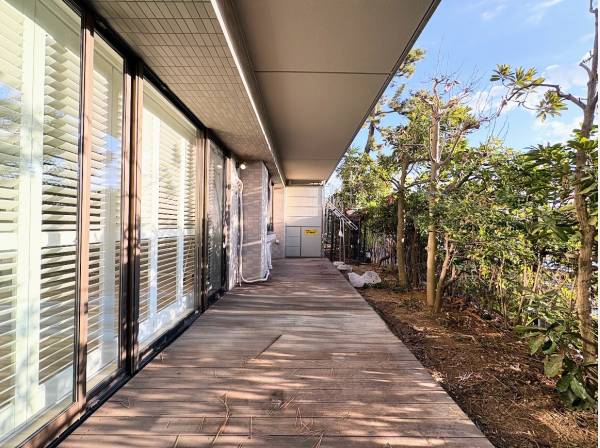 神奈川県藤沢市片瀬４丁目のマンション