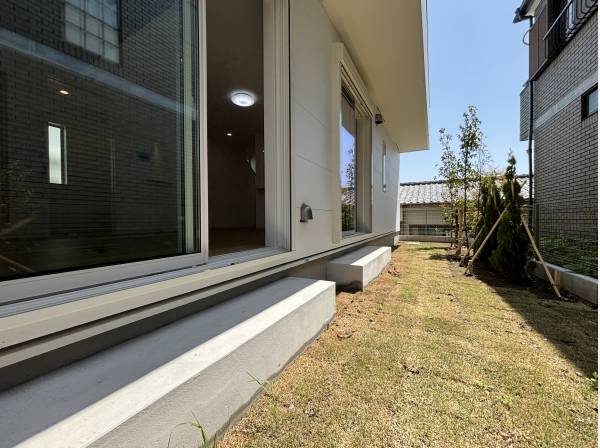 神奈川県鎌倉市稲村ガ崎５丁目の新築戸建