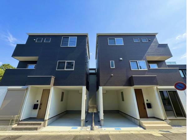 神奈川県平塚市夕陽ケ丘の新築戸建