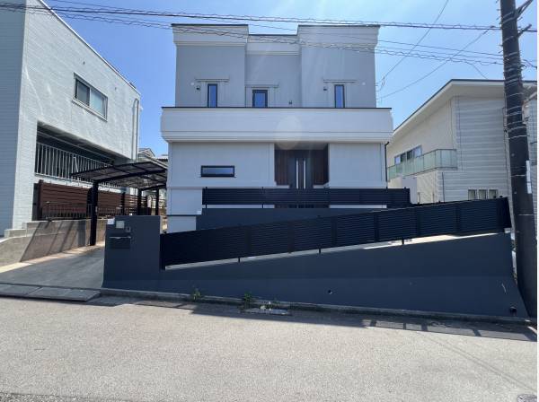 神奈川県藤沢市片瀬山３丁目の中古戸建