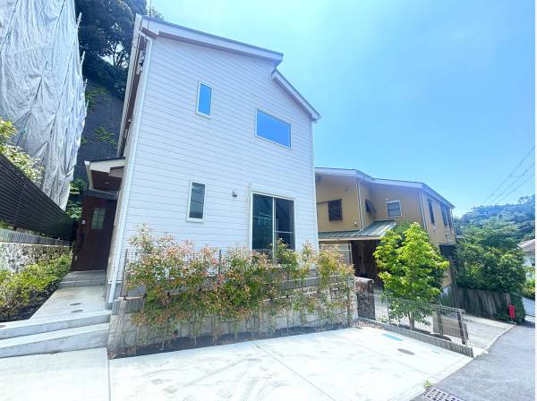 神奈川県鎌倉市西御門２丁目の新築戸建