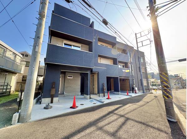 神奈川県逗子市久木９丁目の新築戸建