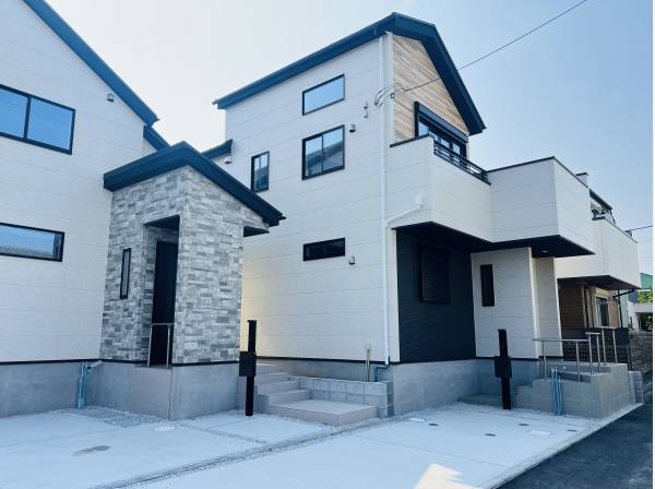 神奈川県藤沢市鵠沼海岸３丁目の新築戸建