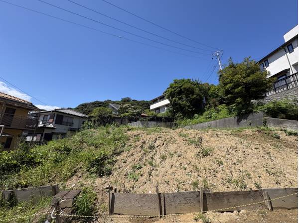 神奈川県三浦郡葉山町堀内の土地