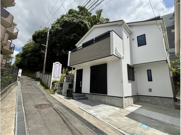 神奈川県藤沢市花の木の新築戸建