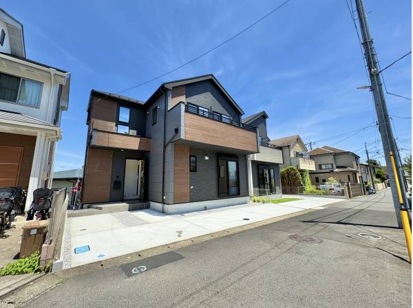 広い青空の下、「湘南の風」を感じながら特別な時間をお過ごしください