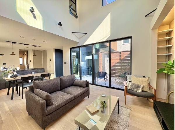 神奈川県茅ヶ崎市東海岸南２丁目の新築戸建