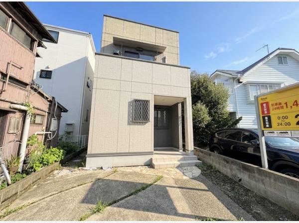 神奈川県茅ヶ崎市中海岸４丁目の中古戸建