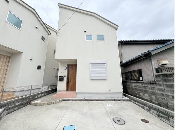 神奈川県茅ヶ崎市松が丘２丁目の中古戸建