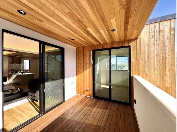 神奈川県茅ヶ崎市浜竹４丁目の新築戸建