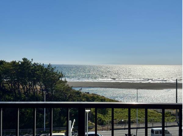 神奈川県平塚市虹ケ浜のマンション