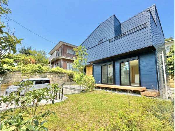 神奈川県鎌倉市稲村ガ崎５丁目の新築戸建