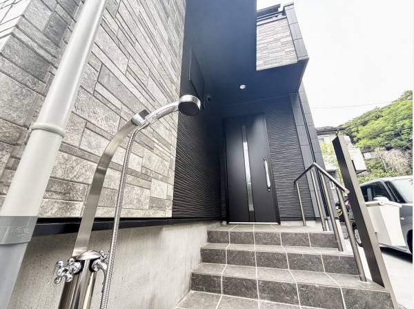 神奈川県鎌倉市稲村ガ崎２丁目の新築戸建