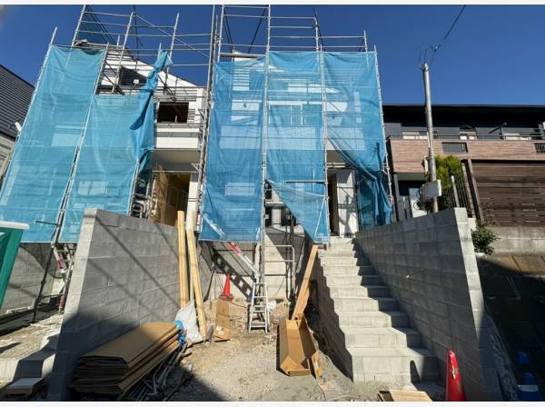 神奈川県三浦郡葉山町長柄の新築戸建