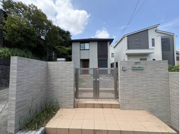 神奈川県藤沢市片瀬山５丁目の中古戸建