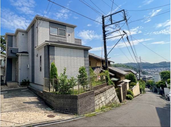神奈川県鎌倉市梶原２丁目の中古戸建