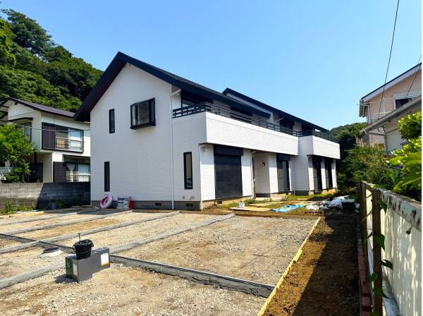 神奈川県三浦郡葉山町長柄の中古戸建