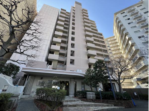 神奈川県藤沢市片瀬海岸３丁目のマンション