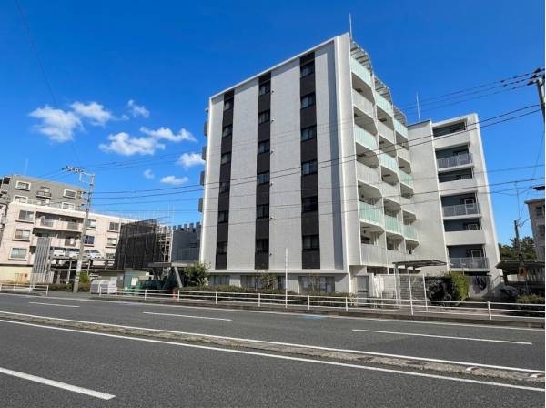 神奈川県茅ヶ崎市汐見台のマンション