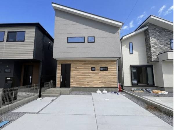 神奈川県藤沢市本藤沢２丁目の新築戸建