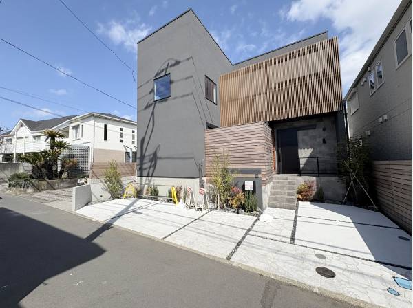 神奈川県茅ヶ崎市東海岸南２丁目の新築戸建