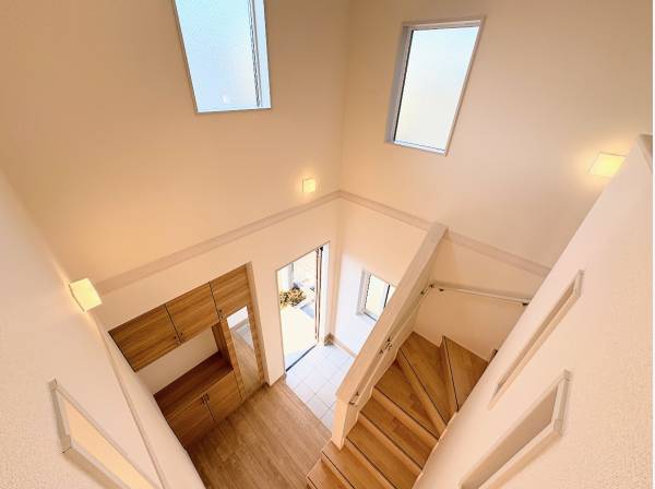 神奈川県茅ヶ崎市松が丘２丁目の新築戸建