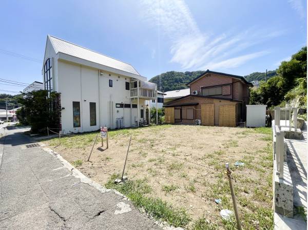 神奈川県三浦郡葉山町一色の土地