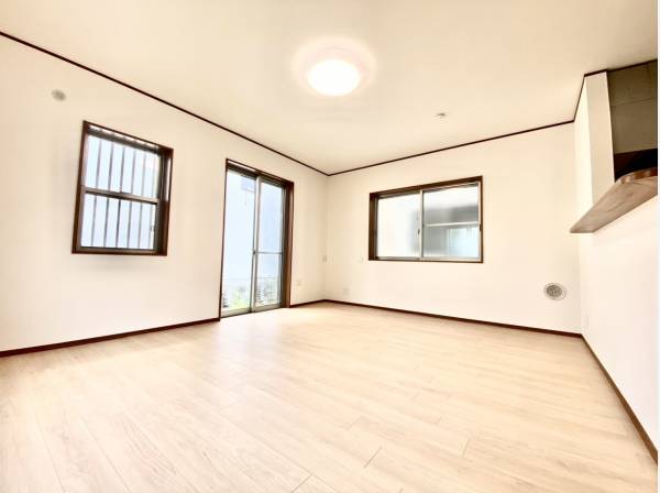 神奈川県逗子市久木８丁目の中古戸建