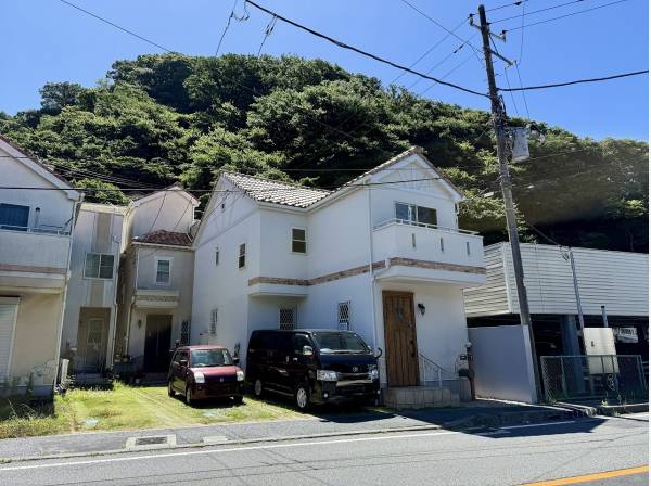 神奈川県三浦郡葉山町長柄の中古戸建
