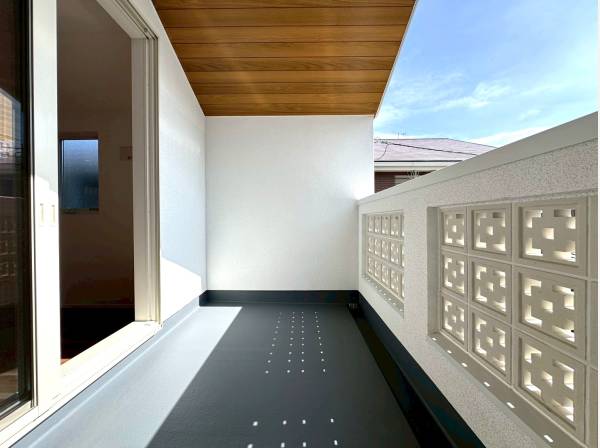 神奈川県藤沢市本鵠沼４丁目の新築戸建