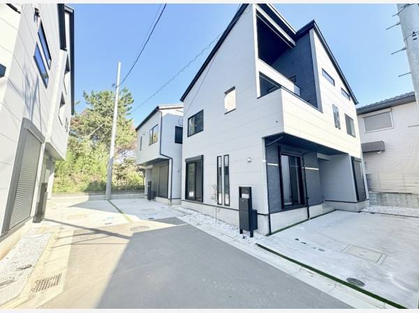 神奈川県藤沢市鵠沼神明３丁目の新築戸建