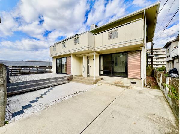 神奈川県藤沢市片瀬２丁目の中古戸建