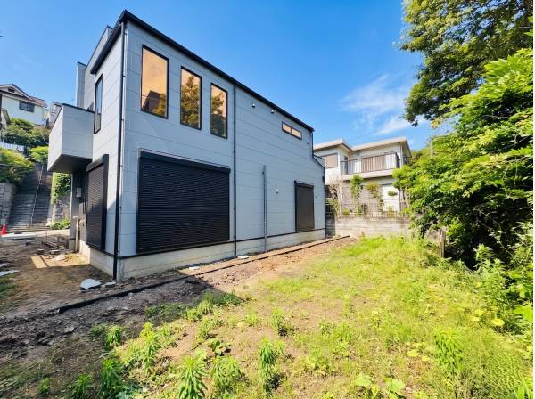 神奈川県鎌倉市津西２丁目の新築戸建