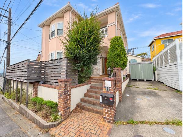 神奈川県鎌倉市梶原２丁目の中古戸建