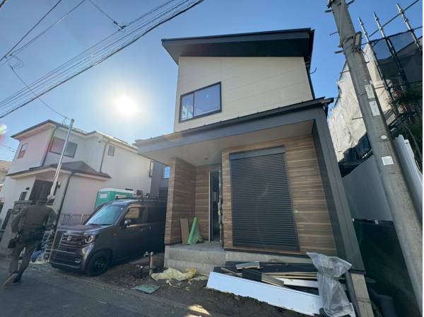 神奈川県藤沢市鵠沼海岸３丁目の新築戸建